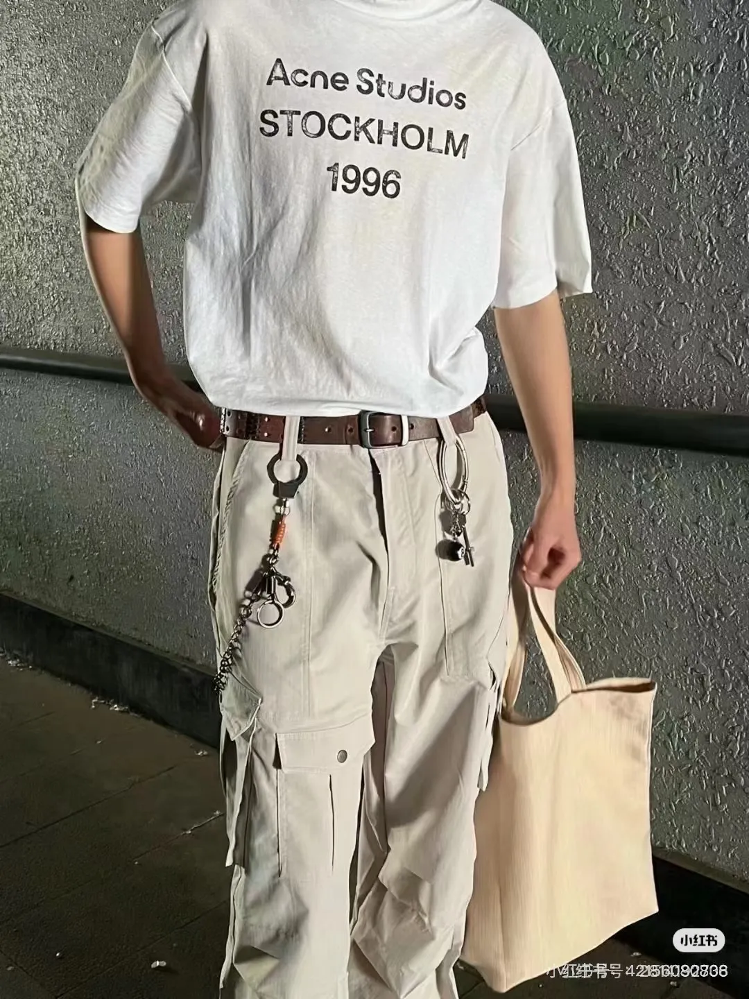 【 】Acne （White）